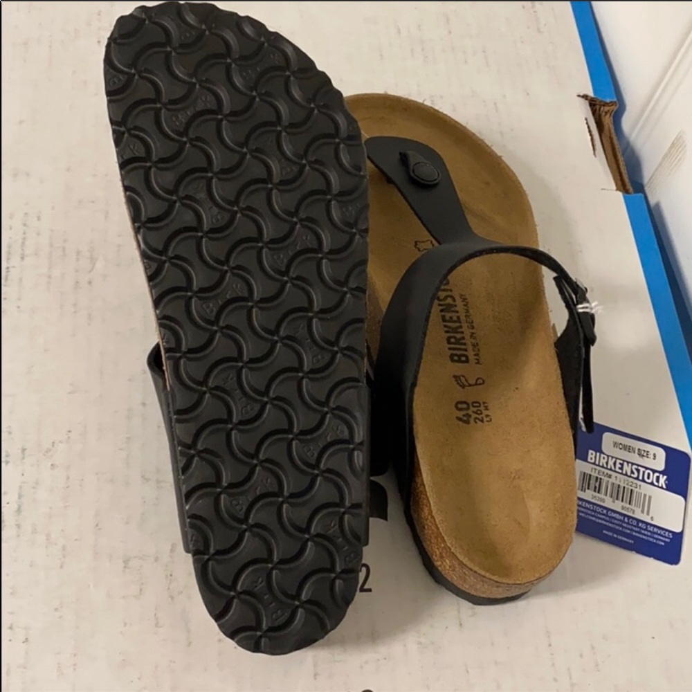 Birkenstock Gizeh Women’s Sandals